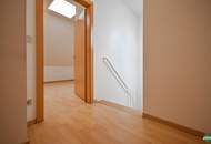 4-Zimmer-DG-Maisonette am Lorenz-Bayer-Park mit zwei Balkonen