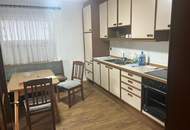 2 Familienhaus mit Pool und Outdoorküche/Poolhaus - Garage für 3 Autos -SOFORT VERFÜGBAR-DACHBODEN AUSBAUBAR