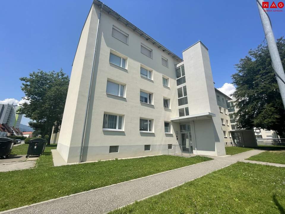 Stilvolle 2-Raum Wohnung mit Balkon!
