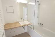 Helle 2-Zimmer-Wohnung mit Loggia in der Koloniestraße!