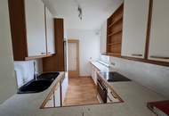 GEMÜTLICHE und HELLE 4 Zimmer-WOHNUNG - LOGGIA -LIFT