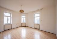 ++NEU++ sanierungsbedürftige 2,5-Zimmer Altbauwohnung