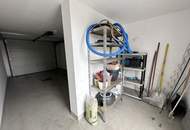 Sonniges Eckreihenhaus mit Pool, Garage und Keller!