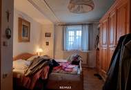 Vierkanter mit großem Innenhof und vielseitigen Nutzungsmöglichkeiten in Buttendorf