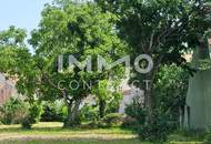 Zentrales, aufgeschlossenes Grundstück mit vielen Möglichkeiten