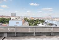 Tolle 2 Zimmer DG Wohnung - zwischen Quellenstraße und Gudrunstraße