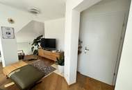 Lichtdurchflutete Penthouse Architektur - barrierefreie 5-Zimmer Maisonette-Wohnung in exklusiver Lage mit teiloffener Galerieebene, zahlreichen Terrassen, 2 Bädern und PKW-Garagenplatz
