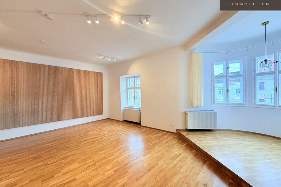 INNENSTADTWOHNUNG MIT TERRASSE | UNBEFRISTET, Wohnung-miete, 1.493,61,€, 2700 Wiener Neustadt(Stadt)