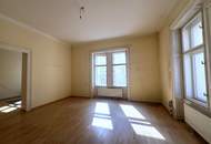 UNBEFRISTET - <> Repräsentative 7-Zimmer Altbauwohnung mit Blick auf das Rathaus – ca. 300 m² in bester Innenstadtlage - auch ideal als Büronutzung
