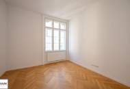 schöne, helle, gut geschnittene 5 Zimmer Wohnung mit 2 Bädern, Gäste-WC uvm. in bester Innenstadtlage