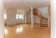 Traumhafte 3 Zimmer Maisonette Wohnung mit Galerie Charakter in Gresten