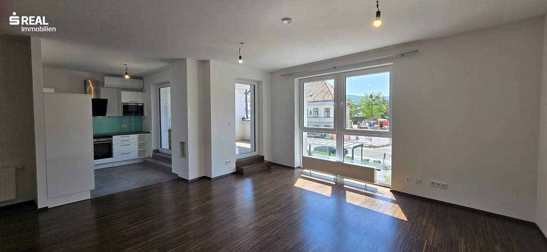 zentral gelegener 4 Zimmer-Wohntraum inklusive Garagenplatz