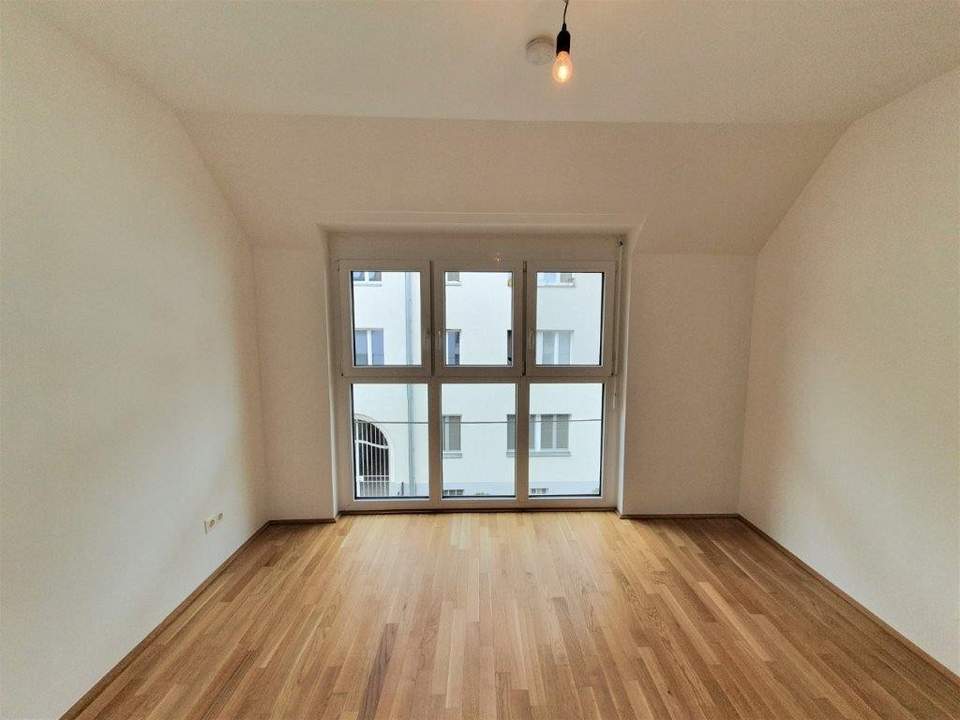 Helle Neubauwohnung, großzügige Aufteilung // Nähe U6!!