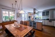 Großes Mehrparteienhaus mit Raum, Substanz und Entwicklungsspielraum