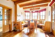 Weinliebhaber aufgepasst: Haus in Aussichtslage, unterkellert, Garage - mit Praxis/Einliegerwohnung/Büro