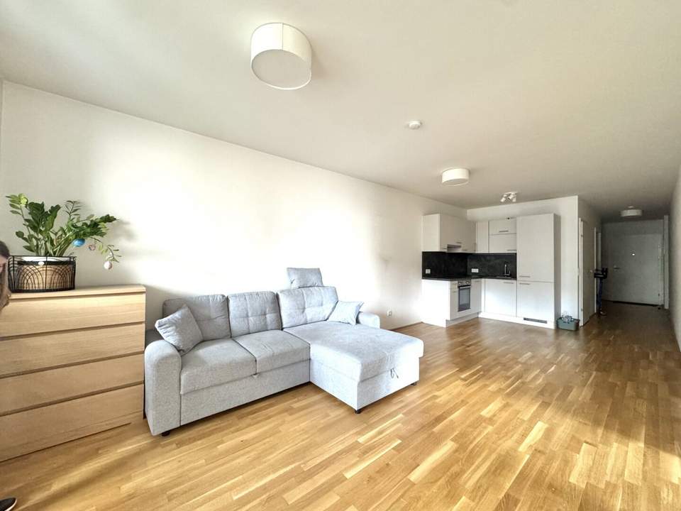 3-Zimmer mit Loggia in Ruhelage
