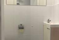 MODERNE 3 Zimmer mit BALKON und GARAGE - neuwertig