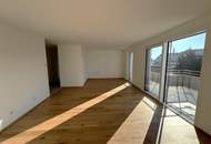 Raumwunder im Dachgeschoss – Wohnen mit drei Freiflächen