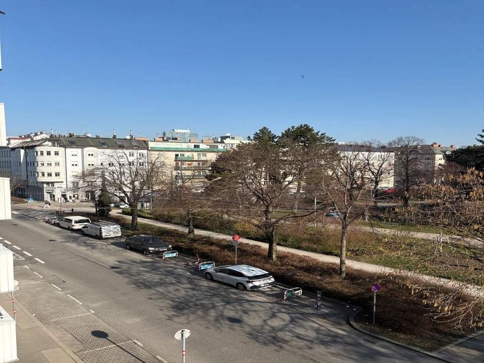 Sonnige 2-Zimmer-Wohnung in Kaisermühlen – Erholung vor der Haustür