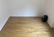 Ruhelage: Schöne 4-Zimmer-Wohnung mit Loggia nahe Belvedere