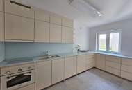 "Luxury Apartment near UNO-City"