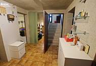 7321 Lackendorf: Ruhelage! Teilsaniertes und bezugsfertiges Einfamilienhaus mit Garage und großem Garten!