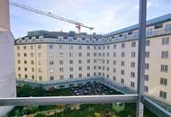 Zwischen Wiener Klassik und Naschmarkt Vibes - Ihr Zuhause mit Charme! Hofseitiger Balkon + Ruhiges Schlafzimmer! HIP und TRENDY die Gegend - Magisch schön das Altbauhaus - Ein MUST HAVE die Wohnung!