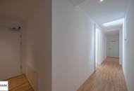 Ab 15.7.26: ruhig gelegene und modern ausgestattete Altbau-Wohnung mit hofseitiger Loggia