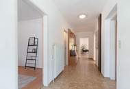 "Charmanter Bungalow mit idyllischem Garten in Wolfpassing"
