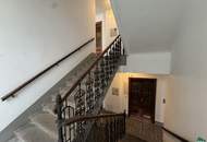 Wohnung mit Potential: Sanierungsbedürftige 2-Zimmer Wohnung nahe Augarten