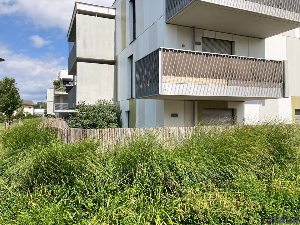 ANLAGEWOHNUNG // SONNIGE und RUHIGE GARTENWOHNUNG // perfekte Ausrichtung // Tiefgaragenstellplatz