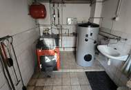 Gemütliches Zuhause im Weinviertel - Einfamilienhaus mit großer überdachter Terrasse - großzügiger Kellerfläche und Nebengebäude