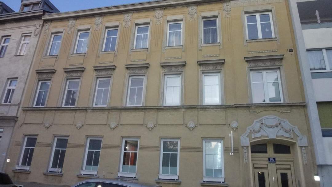 Kleines Zinshaus - Anlageobjekt mit Entwicklungspotential! ca. 3,3% Rendite! Befristet vermietet!