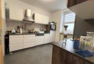 Ihre persönliche Wohlfühloase! Lichtdurchflutete 3-Raum Wohnung am grünen Stadtrand - fantastische Ruhelage - optimale Infrastruktur!