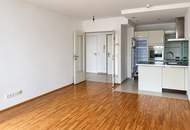 Dachgeschoss & Freiraum – 2 Zimmer mit 11 m² Balkon in Penzing