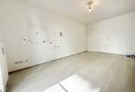 TOPPREIS - AB SOFORT BEZIEHBAR! Tolle 4 Zimmerwohnung + Loggia INKL. GARAGENSTELLPLATZ & KÜCHE! Absolute Ruhelage!