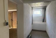 *** Zinshaus in Hönigsberg: 6 Wohnungen, ca. 270 m² Wohnfläche – früher vermietet, jetzt bestandsfrei ***
