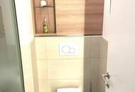 BESTLAGE FROSCHBERG – Stilvolles Wohnen auf 4 Zimmern mit Loggia und Garage