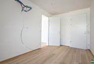 ERSTBEZUG | Exklusive Dachgeschosswohnung mit sonniger Terrasse im Innenhof