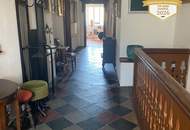 Zum Verkauf wird eine ca. 130 Jahre alte Jugendstilvilla mit 10 Zimmer in Edlitz geboten!