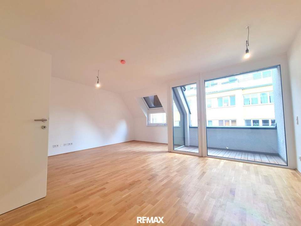 Ideale 3-Zimmer-Erstbezugs-Wohnung mit großen Terrassen/Balkonen nahe AKH