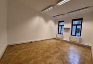 1060! City Office mit Balkon direkt auf der Mariahilfer Straße!