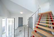 Attraktives Gewerbejuwel: Lagerhalle + Büroflächen mit Photovoltaik direkt am Bahnhof