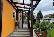 Charmantes Einfamilienhaus mit Einliegerwohnung, Garten und Garage – vielseitig nutzbar