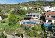 Haus mit Blick bis zur Donau und zu den Bergen