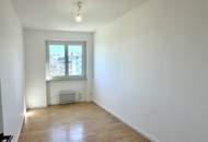 4 Zimmer in Ruhelage – Erstbezug nach Sanierung – WG-geeignet!