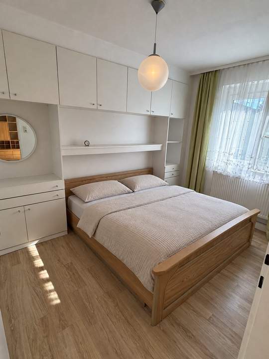 Helle, frisch renovierte und teilmöblierte 3-Zimmer-Wohnung nahe Bahnhof Gänserndorf