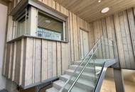 ERSTBEZUG am Fuße des Kreuzbergls: super coole 3-ZI Wohnung mit eigenem Hauseingang und 2 Balkonen