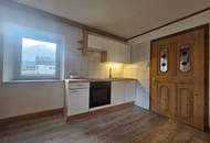 MIETE - Helle 2 Zimmerwohnung mit Balkon inkl. Betriebskosten - in Virgen