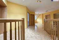 SONNENLAGE - Neuwertiges ca. 160m2 großes Traumhaus mit idyllischem Garten + Terrasse, 2 Garagen & Top-Ausstattung in Ruhelage